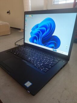 Výkonný Dell v perfektním stavu se zárukou volny do smazání