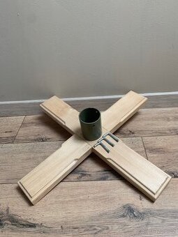 Stojan na vánoční stromek