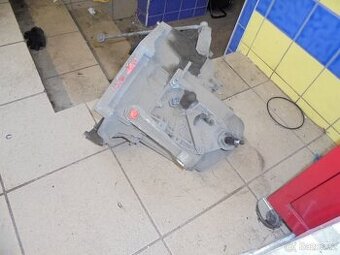 Převodovka 20CP81 1.4 8v peugeot 206