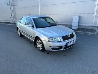 Škoda Superb 1.9 96 kw při rychlém jednání sleva