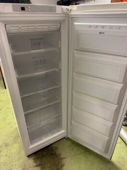 Šuplíkový mrazák ETA