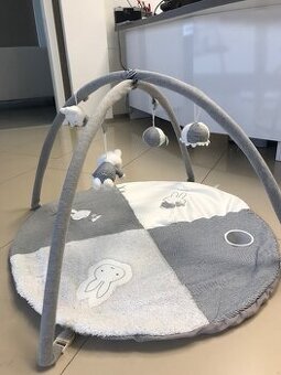 Oboustranné hnízdečko pro miminko