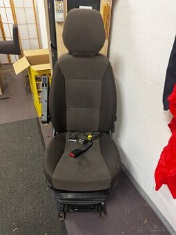 Fiat Ducato - odpružena sedačka řidiče