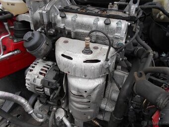škoda fabia 2 1.2 htp 44kw chf  motor 44000km převodovky