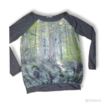 Halenka s potiskem lesa vel.38