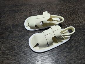 PRVNÍ DĚTSKÉ BOTIČKY NOVÉ - BÍLÉ