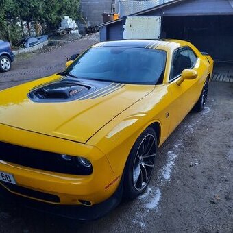 Prodám nebouraný DODGE CHALLENGER