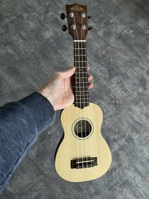 Kala KA-SSTU Sopránové ukulele Natural Satin