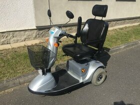 Elektrický vozík pro seniory, tříkolový invalidní skútr