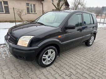 Ford fusion 1.6 benzin.