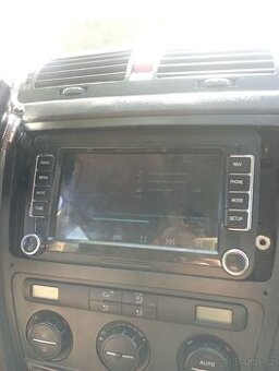 2 din Podofo A3040