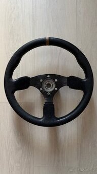 Sportovní volant