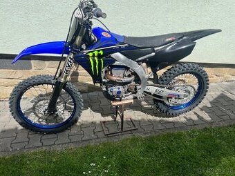 Yamaha YZ450F 2022