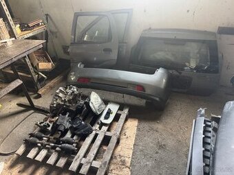 Prodám na Suzuki Ignis rv 2003