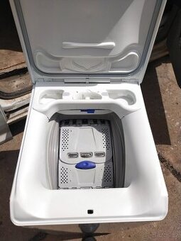 Prodám vrchni dig.pračku zn.Electrolux-6kg----DOVEZU--BRNO--