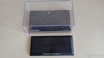 Vitrína Favorit Abrex 1:43