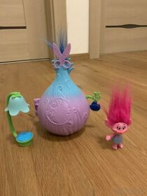 Skřítek Troll s domečkem - 1