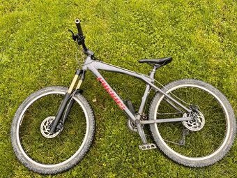 Dirtové kolo Gt ruckus