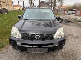 Prodám Nissan X-Trail 4x4 2,0 nafta 110 KW rv 2010