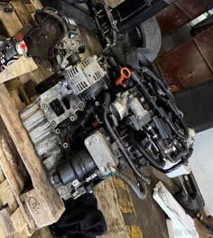 Rozprodam motor 2.0 tfsi BHZ