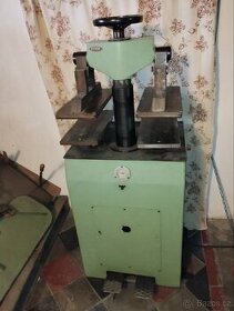 Lis - 1