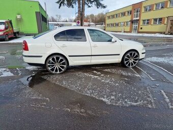 Škoda Octavia 2 1.9tdi 77kw, Rok 2004, najet