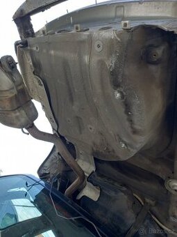 Prodám zadní část skeletu na škoda octavia 3 - 1