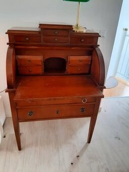 Psací stůl, sekretář s židlí