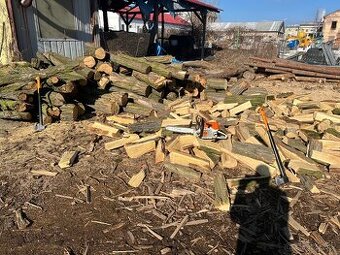 PALIVOVÉ DŘEVO ŠTÍPANÉ I METROVÉ 🪵