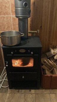 Kamna s výměníkem Zvezda