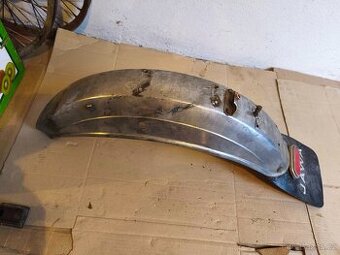 Zadní blatník Jawa 350/634 konopnice