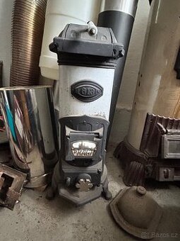 Starožitná kamna PRAGA 613