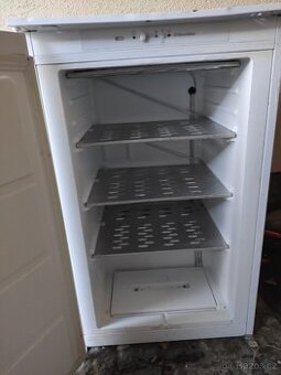 Mrazák vestavný Electrolux 110 litrů rychle a levně (sleva)