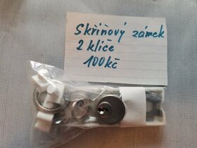 Skříňový zámek, úchytky