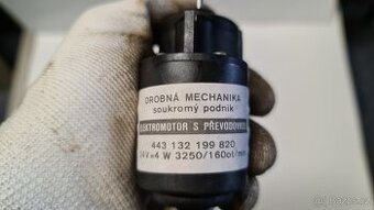 Nový Motorek s převodovkou 443 132 199 820 (Maják)