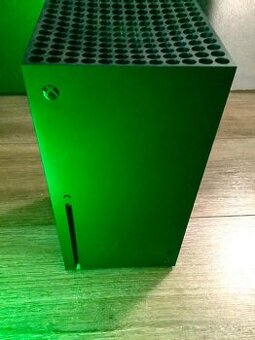 Xbox Series X 1 TB + 2 ovladače