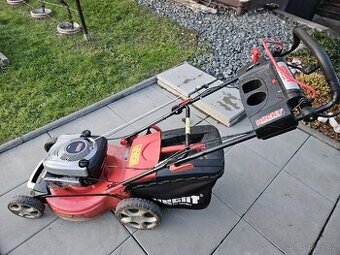 Sekačka na trávu HECHT 551 SB