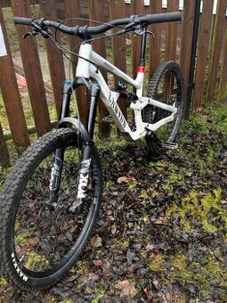 Canyon torque 5 2022 vel. L