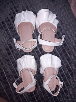 Střevíčky 21 a 27