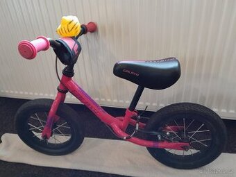 Dětské odrážedlo