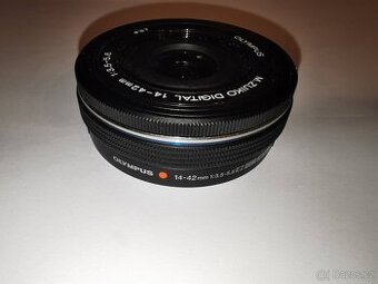 Olympus M.ZUIKO 14-42 Pancake