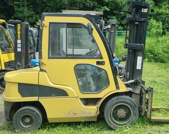 vysokozdvižný vozík Cat DP35N