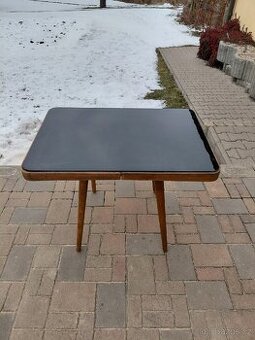 Konferenční stolek Jiroutek, opaxit