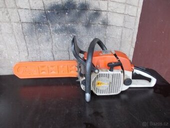 motorová pila Stihl