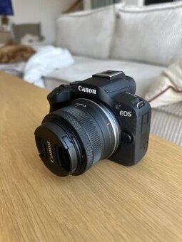 Canon EOS R50