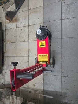 Zvedák, hever 100tun