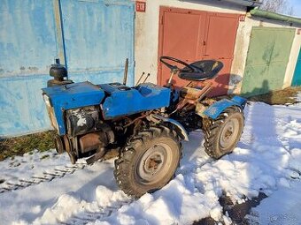 Malotraktor T-4K-12
