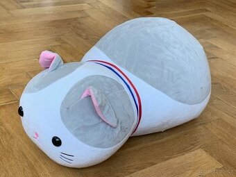 Velká plyšová kočka