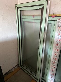 Plastové Okno / Okna 77x170