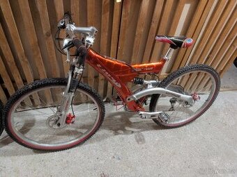 Horské kolo Core 26" – celoodpružené